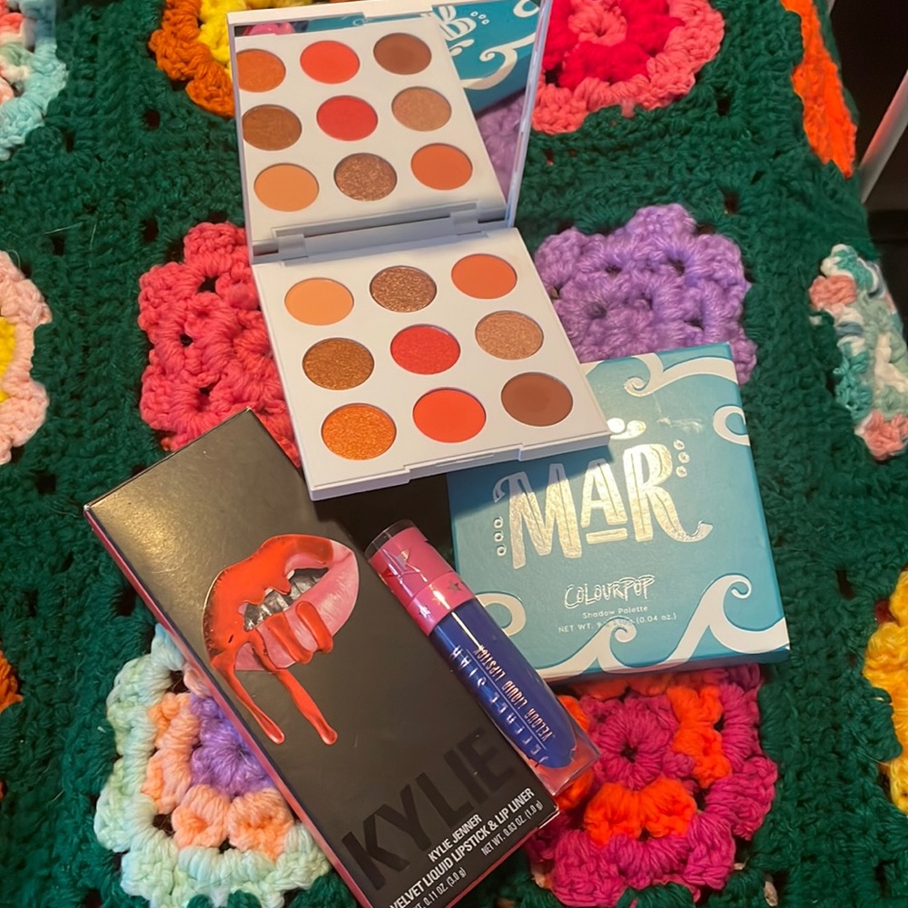 Makeup bundle! Colourpop palettes, Kylie lip kit, and Jeffree Star